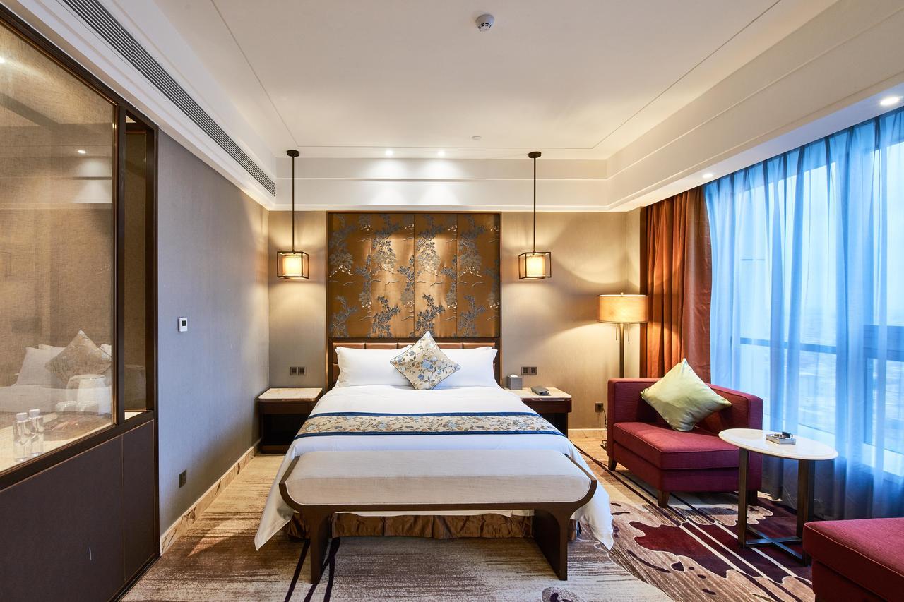 Zhongshan Guzhen Huayu Landmark Hotel Dış mekan fotoğraf