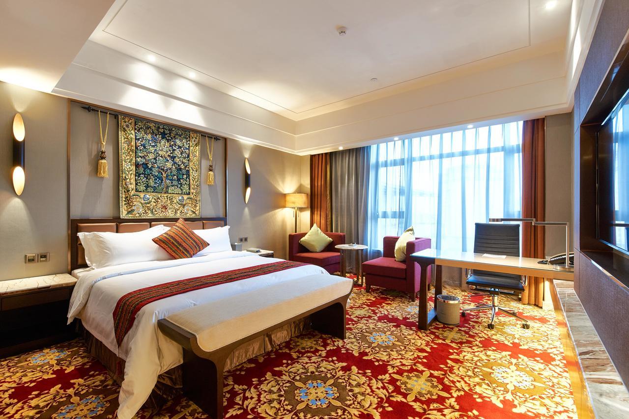 Zhongshan Guzhen Huayu Landmark Hotel Dış mekan fotoğraf